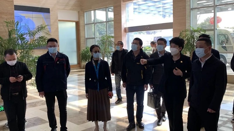 副市長張慶帶領(lǐng)科技鎮(zhèn)長團成員走訪江蘇金鷹流體機械