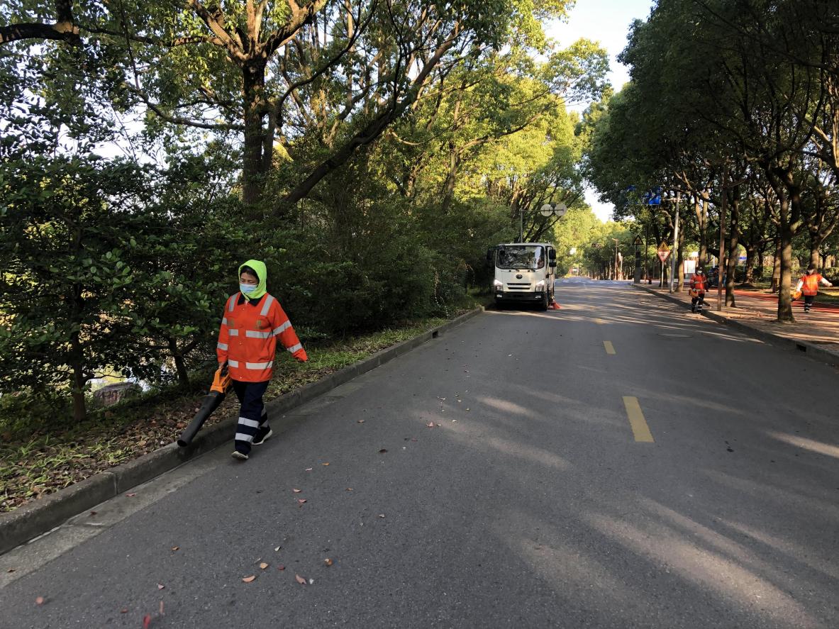 人機結合保障千人健步走路線